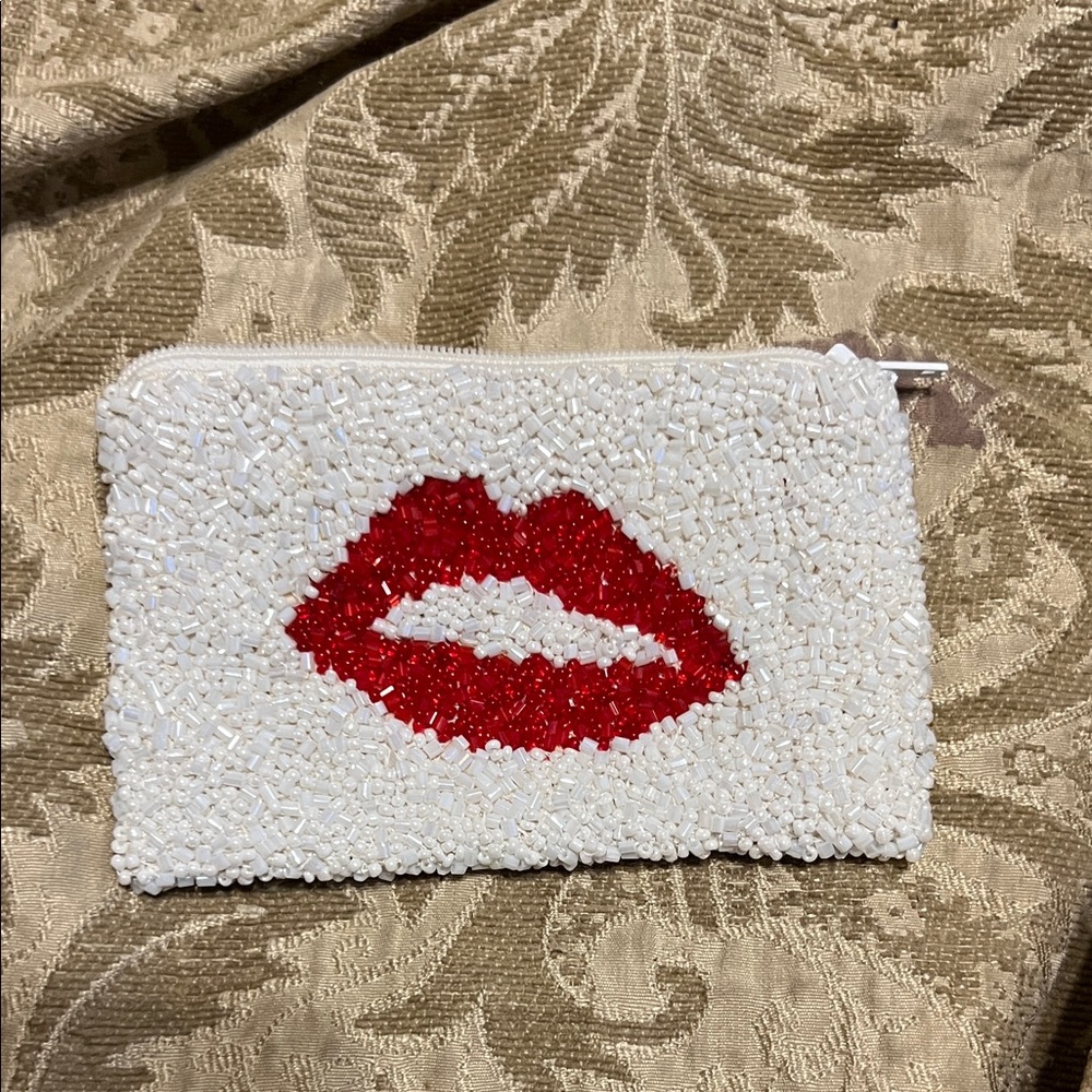Beaded Lip Clutch - Red and White